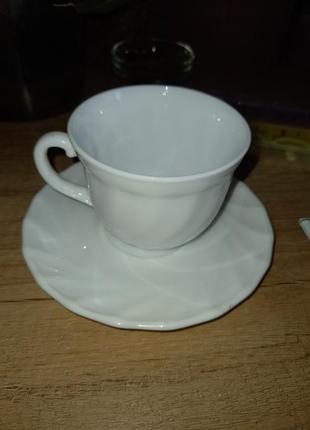 Чашка і блюдечко trianon