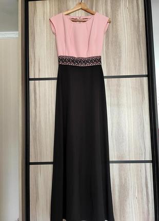 Платье нарядное