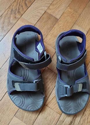 Босоножки для мальчика фирмы columbia