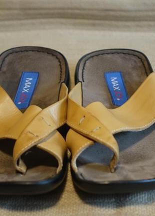 Практичні відкриті шкіряні шльопанці кремового кольору max joy пакистан 42 р. ( 28 див.)