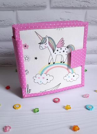 Фетровий м'яка розвиваюча книжка. іграшки для самих маленьких. подарунок дівчинці до року