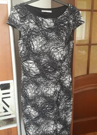 Стильне плаття від mark & spencer