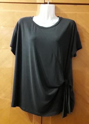 Стильная брендовая  блуза  футболка р.m от stradivarius