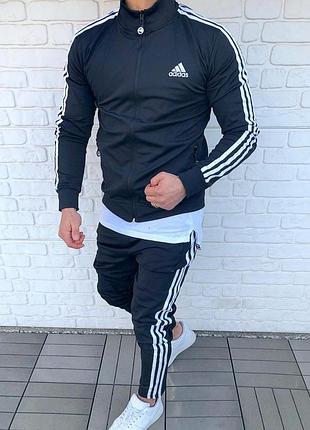 Спортивний костюм