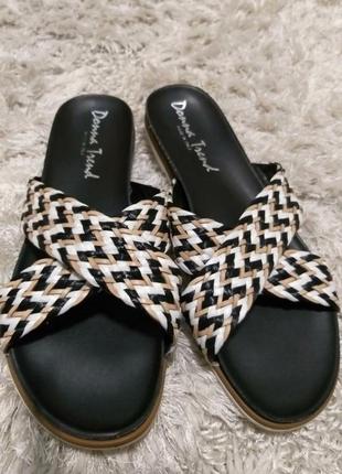 Трендові шлепы італія р. 40