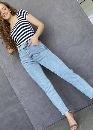 Женские джинси мом mom fit серие чорний синие