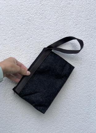Шерстяная коричневая косметичка клатч (сумка)5 фото