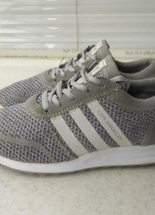 Кросівки adidas los angeles