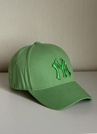 Зелёная кепка ny new york