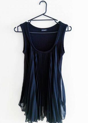 Блузочка без рукавів від бренду sabra