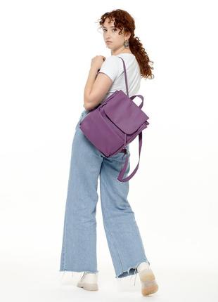 Красивый фиолетовый вместительный  женский рюкзак10 фото