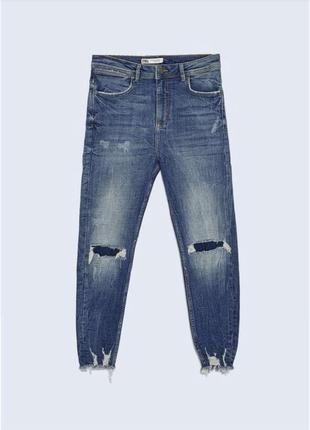Укороченные стрейчевые джинсы