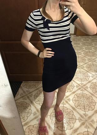 Сукню