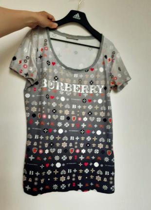Burberry футболка актуальная р. s