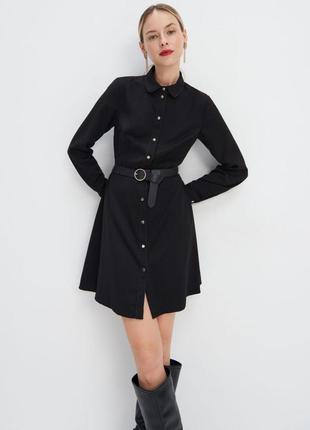 Чорне віскозне плаття сорочка на гудзиках