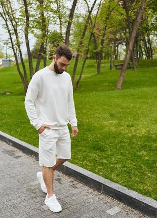Мужской спортивный комплект оверсайз летний кофта + шорты белого цвета літній чоловічий комплект2 фото