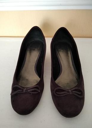 Замшеві туфельки на низькому ходу