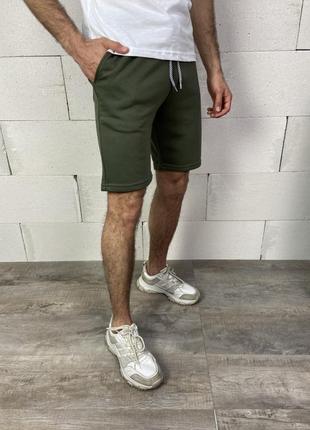 Шорти на літо 2