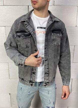 Джинсовці куртка