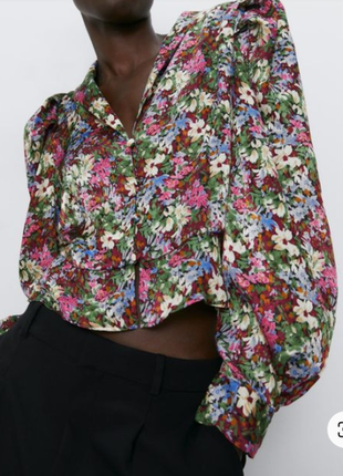 Zara цветочный принт, объемные рукава буфы, плечики, на пуговицах2 фото