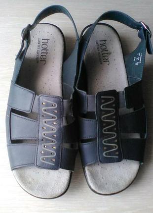 Босоножки кожаные hotter