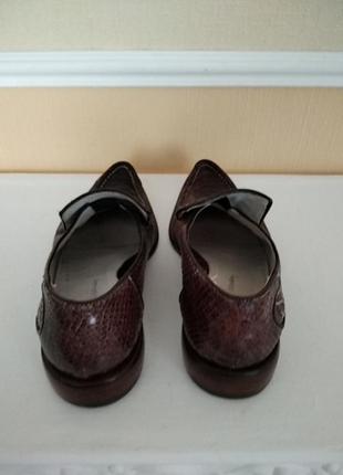 Чоловічі шкіряні туфлі ручної роботи3 фото