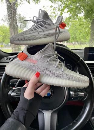 Шикарные женские кроссовки унисекс adidas yeezy boost 350 серые с оранжевым 37-45 р4 фото