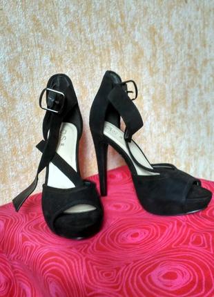 Босоножки  ovs