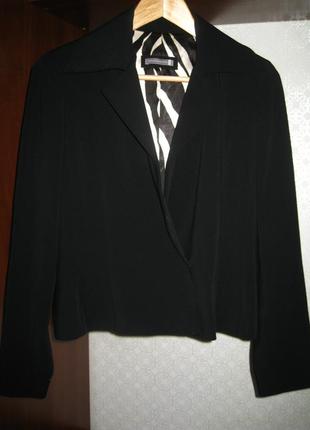 Стильный lдвубортный укороченный шерстяной пиджак dorothee schumacher6 фото