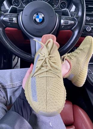 Отличные женские кроссовки унисекс adidas yeezy boost 350 горчично-оливковые 36-45 р3 фото