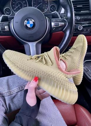 Отличные женские кроссовки унисекс adidas yeezy boost 350 горчично-оливковые 36-45 р5 фото