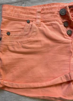 Короткі жіночі шорти terranova 4