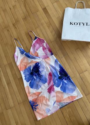 Платье на запах