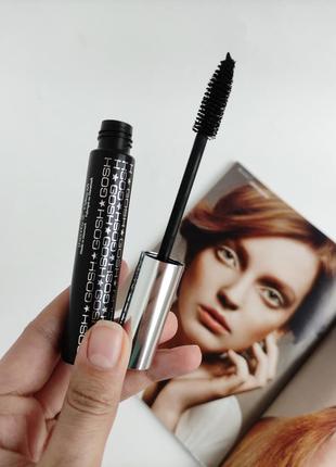 Нова чорна туш для вій volume mascara gosh1 фото