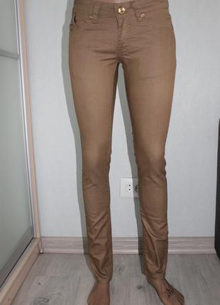 Продам джинси просочення під шкіру,від фірми monday denim1 фото