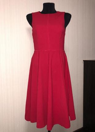 Червоне плаття міді класика 2