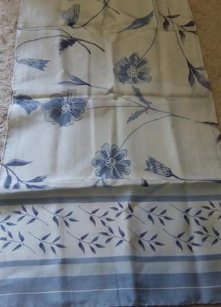 Шелковый шарф.