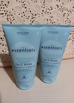 Очищающее средство для лица 3 в 1 essentials 150 мл код 35764