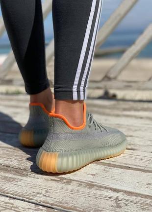 Кроссовки adidas yeezy boost 350 v2 desert sage reflective4 фото