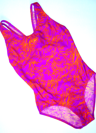 Сдельный купальник speedo 12 лет   (на попе катышки)