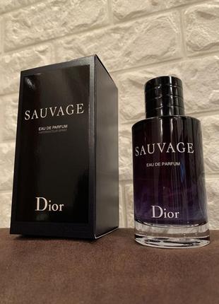 Christian dior eau sauvage de parfum 100 ml.