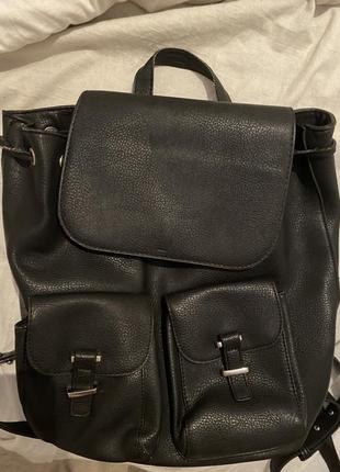 Чорний рюкзак з еко-шкіри2 фото