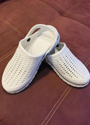 Белые кроксы сабо унисекс мужские женские шлёпанцы 36 37 39 40 41 42 размер