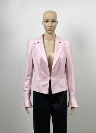 Очень красивый жакет от люкс бренда escada