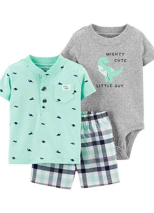 Комплект одежды на мальчика carters