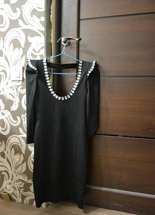 Вечернее маленькое черное платье