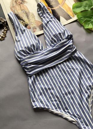 Моделюючий купальник h&m в смужку розмір: 36( xs)-1 шт., 38( маломерит на s