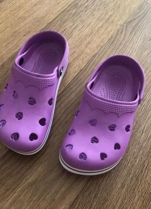 Crocs