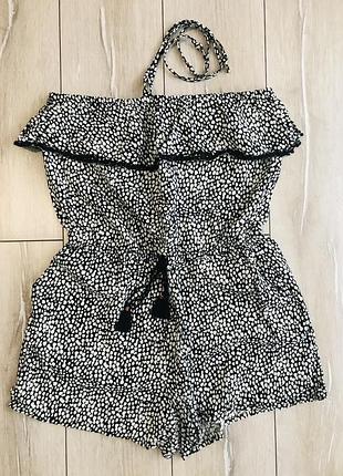 Комбінезон (ромпер)