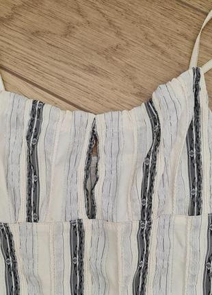 Миленькое платьеце. размер s 2